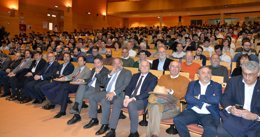 Juan Ignacio Cirac ofrece una conferencia en el 30 aniversario de la ETSII.