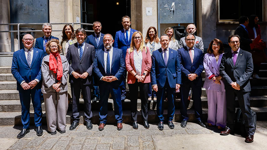 El rector de la UCLM, Julián Garde, es elegido nuevo presidente de CRUE